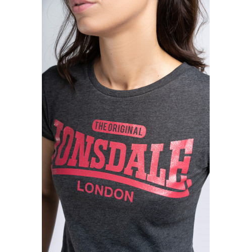 Camiseta mujer con estampado brillante en el pecho, manga corta en mezcla de algodón — Lonsdale